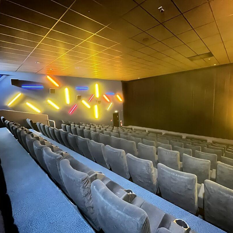 Moderne Kinosäle im Cinestar Bremen für Firmenevents