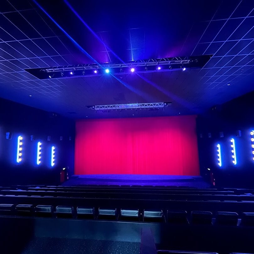 Moderne Technik im Kinosaal des Cinestar Bremen- red carpet event