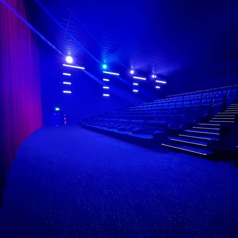 Einladende Atmosphäre im Cinestar Bremen für Ihre Gäste